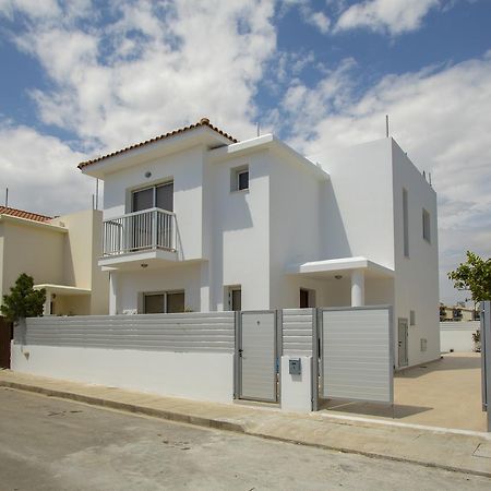 Villa Posidonas 9 Pernera エクステリア 写真